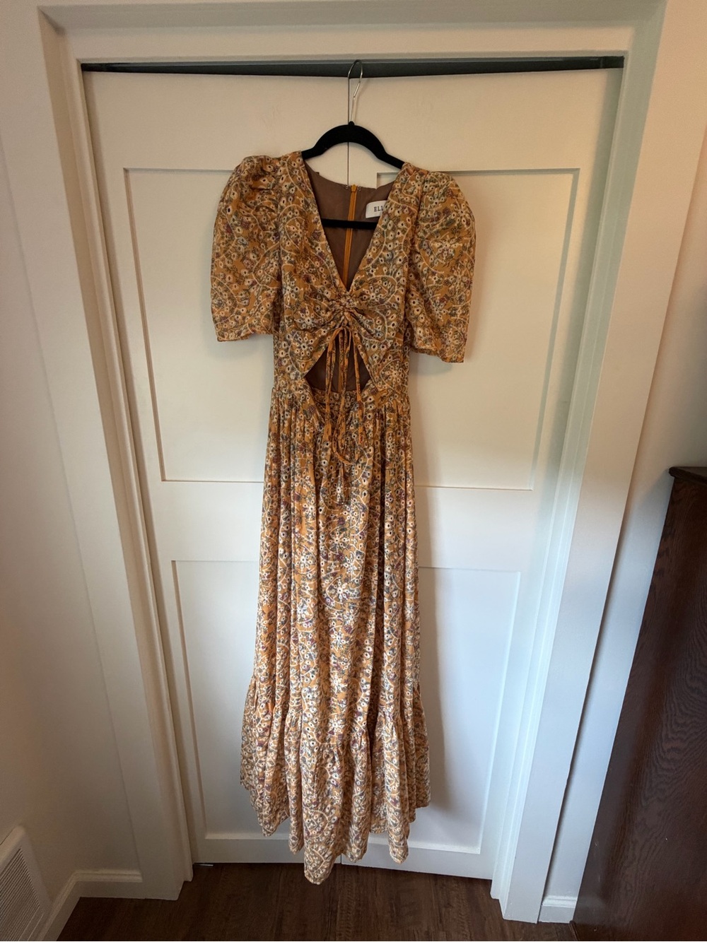 ELLIATT Bali Floral Puff Sleeve Cutout Maxi Dress | Size Small | Revolve - Picture 3 of 6